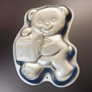 Wilton Cake Pan 1ST BIRTHDAY TEDDY BEAR With BLOCK Mold 1995 2105 - 8257